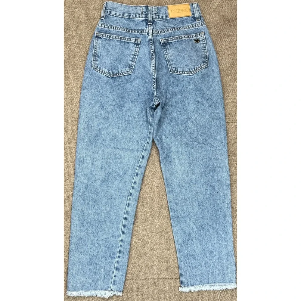 Chipre Women's 5‎ Pocket Denim Jeans Size 28